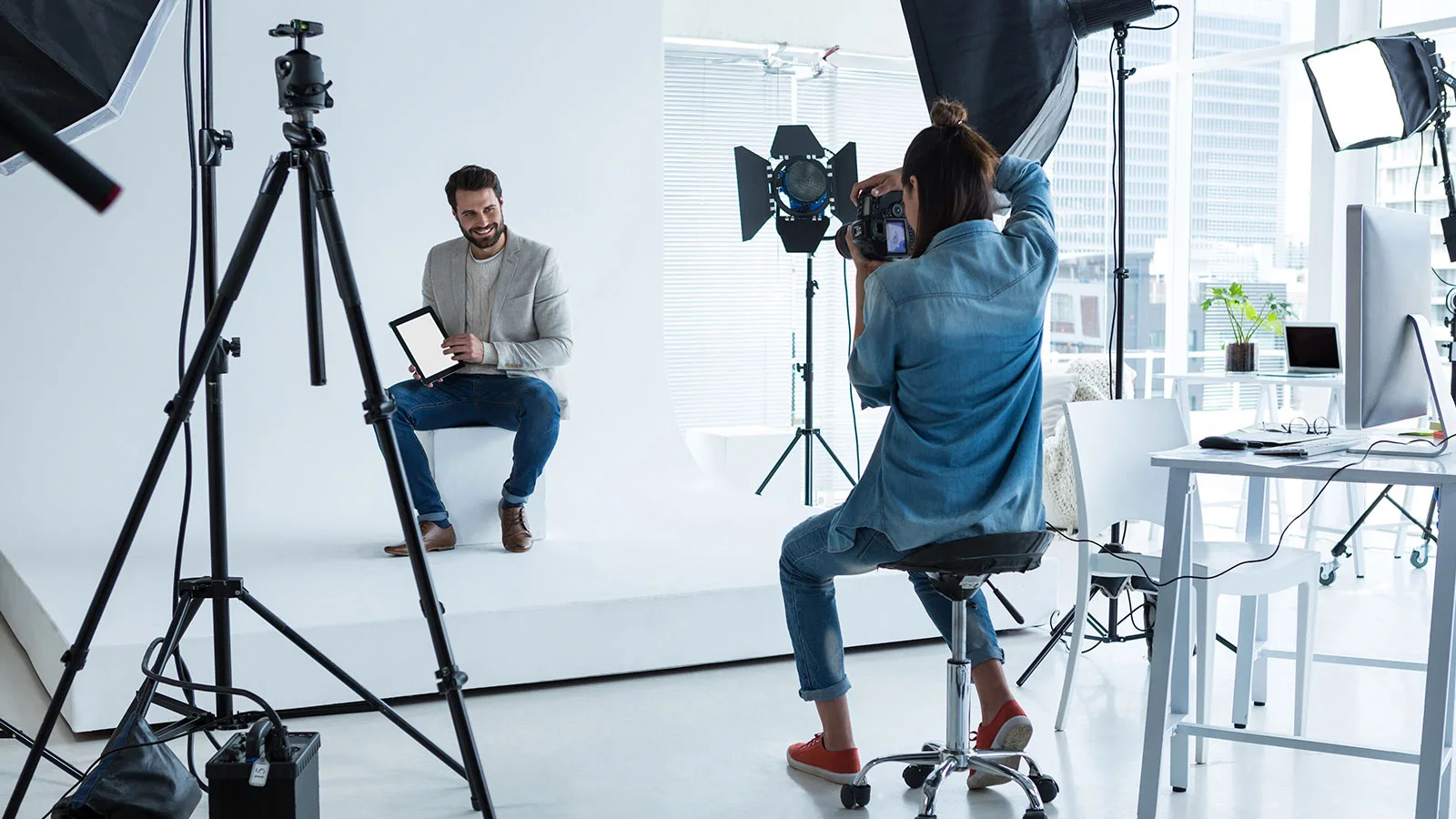 Iluminação para vídeo: saiba a importância dessa prática e aprenda as principais técnicas!