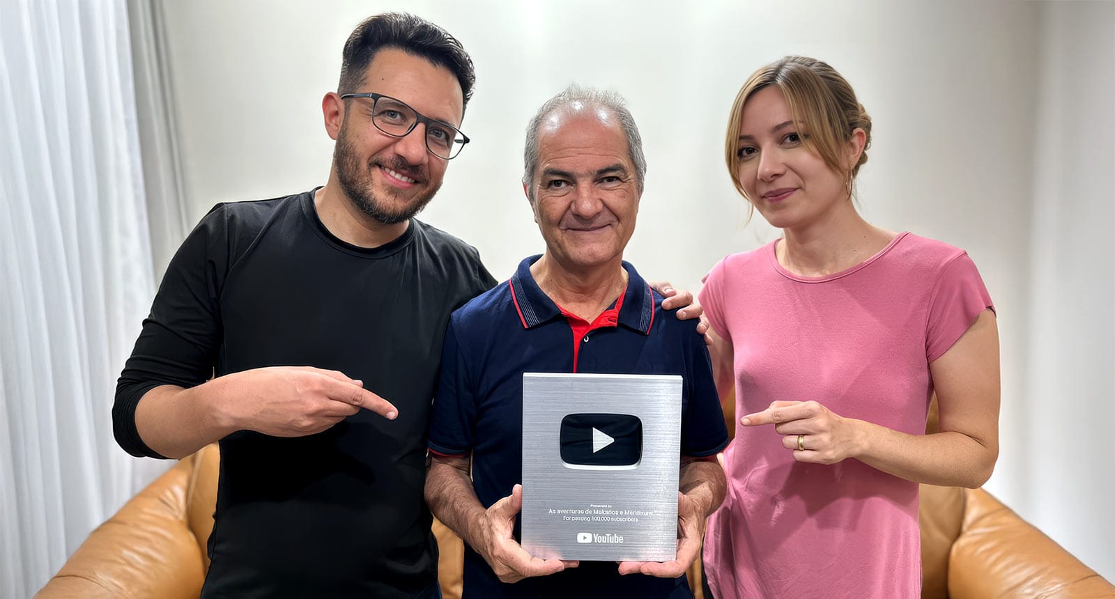 Marca de 100 Mil Inscritos no YouTube (Bill Szilagyi, Wilmar Soares e Cris Szilagyi)